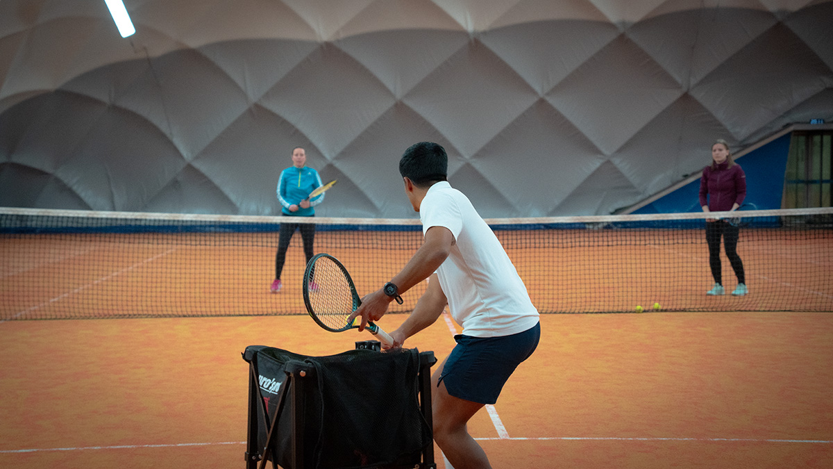 Erwachsenen-Tennistraining