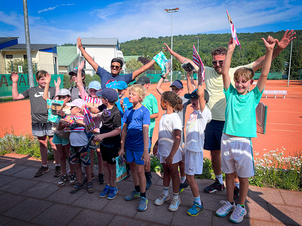 Kinder Tennis-Camp